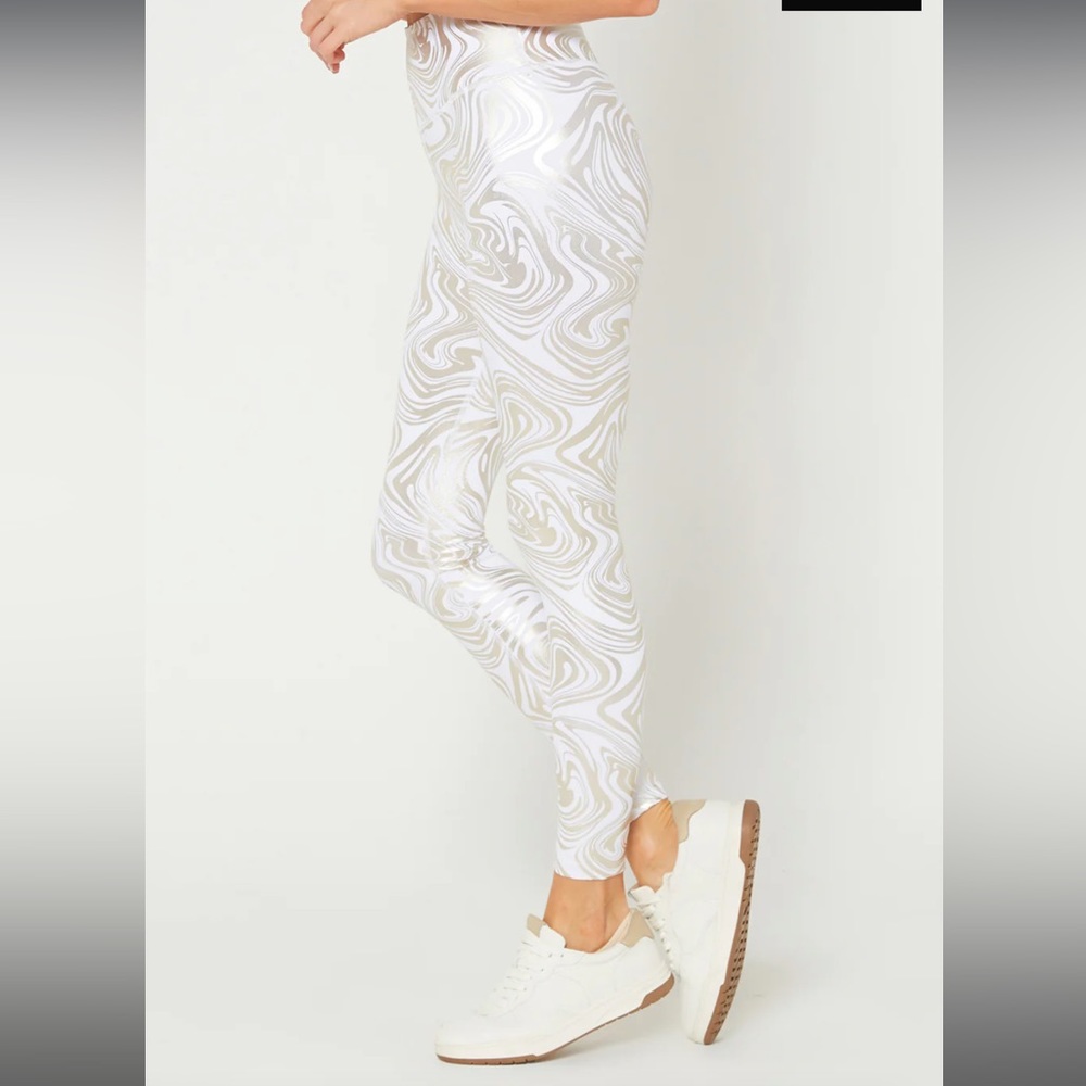 *NWT* TROPHY YOGA METAL AND MARBLED LEGGINGS, White, SIZE XL - Picture 2 of 5